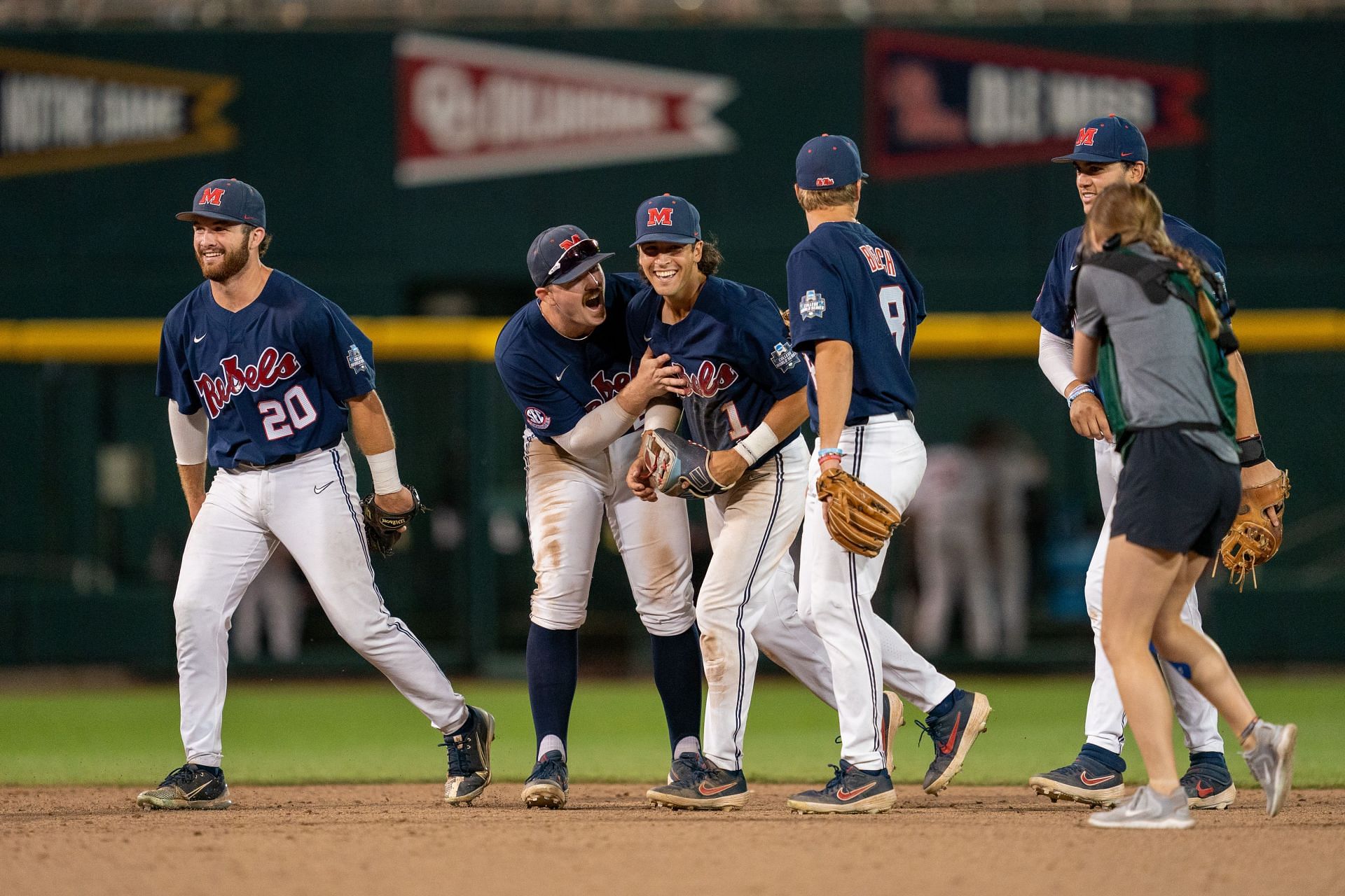 What is the college baseball transfer portal?